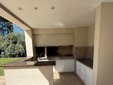 Casa en Alquiler de 3 dormitorios