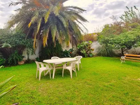 VENTA CASA 3 DORMITORIOS PARQUE LATINO