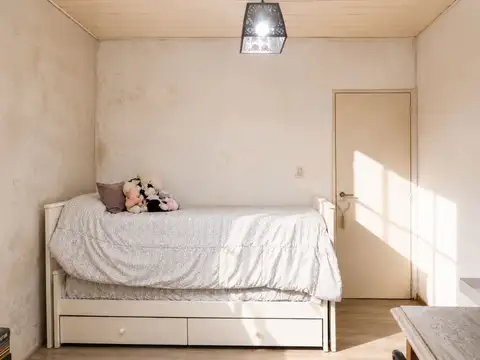 CASA EN VENTA EN LOS HORNOS 3 DORMITORIOS