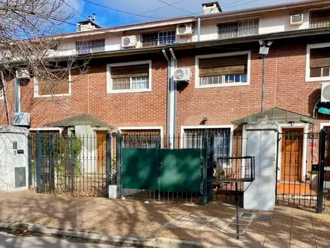 HERMOSO DUPLEX CON PATIO - EXCELENTE UBICACIÓN