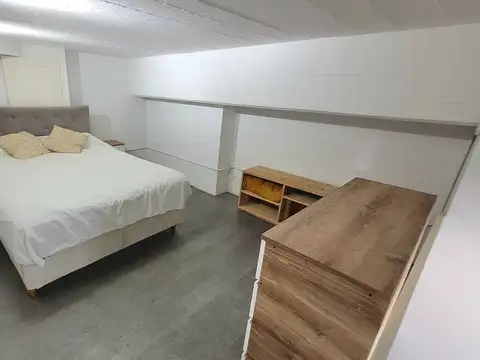Departamento en Alquiler en Parque Chacabuco, $ 890.000