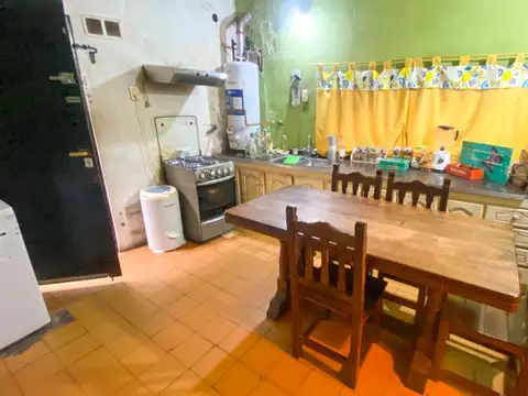 Casa 4 ambientes con 1 baño