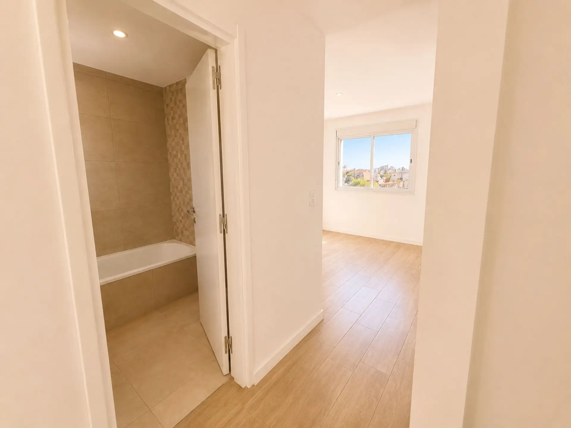 Venta semipiso de 2 ambientes al frente a estrenar