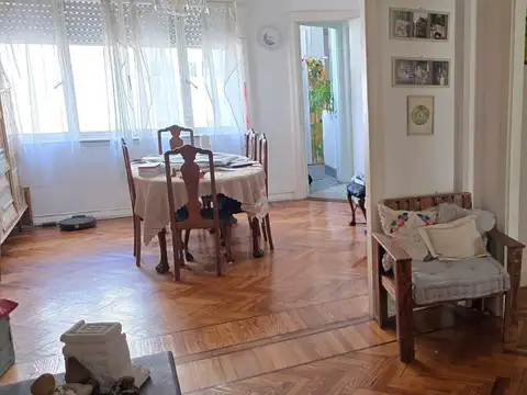 Paso esquina Mitre- Once- Semipiso 82m2 AL FRENTE