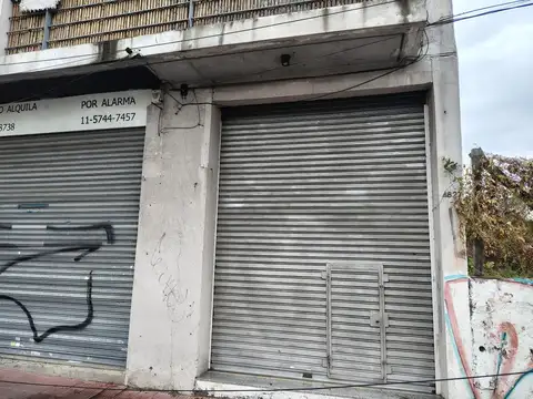 Local en Alquiler en Villa Dominico, $ 450.000