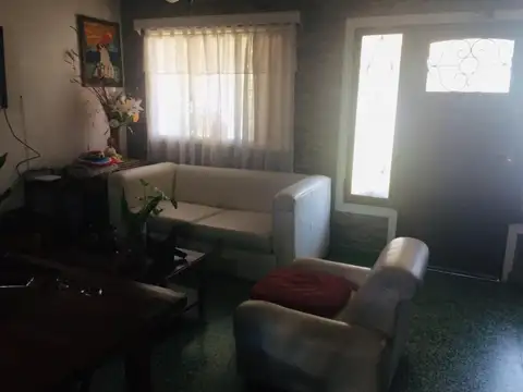 Casa en Venta en Moron Sur, USD 85.000