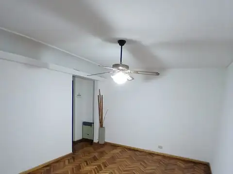 A.FRANCE 1900, Piso 5