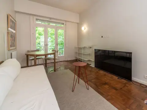 Almirante Atilio Sixto Barilari 1400