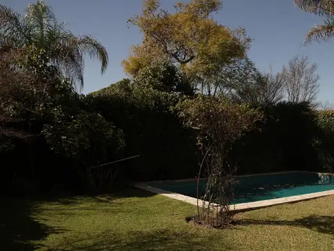 Casa en Venta en Martínez Vías / Libertador, Martínez