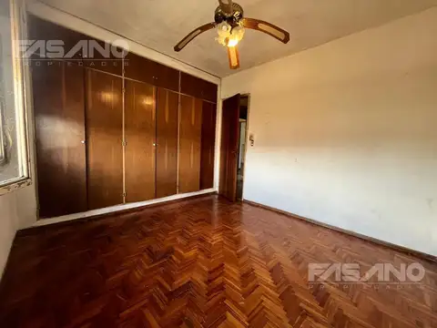 Depto Tipo Casa 5 ambientes con 3 baños