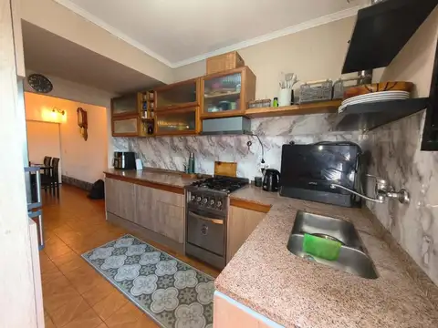 Bermúdez 300