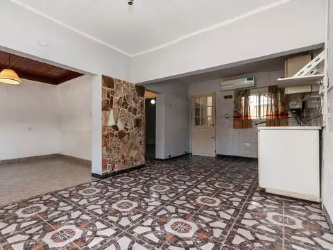 Depto Tipo Casa en Venta en Sarandi, USD 40.000