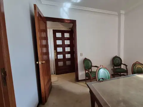 Oficina en Alquiler 99 años