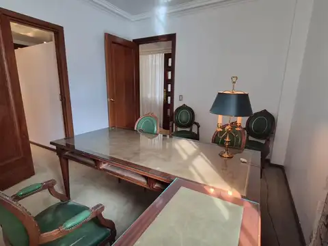 Oficina en Alquiler al Noreste