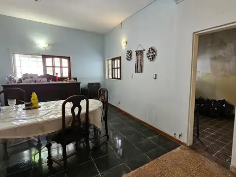 Depto Tipo Casa en Venta de 4 dormitorios