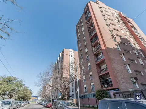 Departamento de 3 ambientes con Balcón en Venta en La Boca