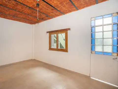 Venta 3 amb con patio Planta Baja