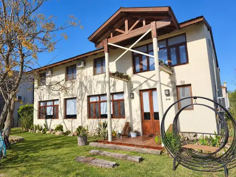 Casa de 4 dormitorios amueblada en alquiler anual – Country La Delfina, Pilar