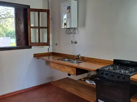 Casa 3 ambientes con 1 baño