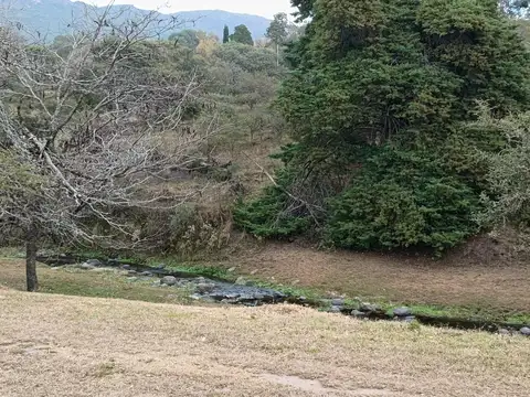 Complejo de cabañas en venta - 2 UFs - Córdoba