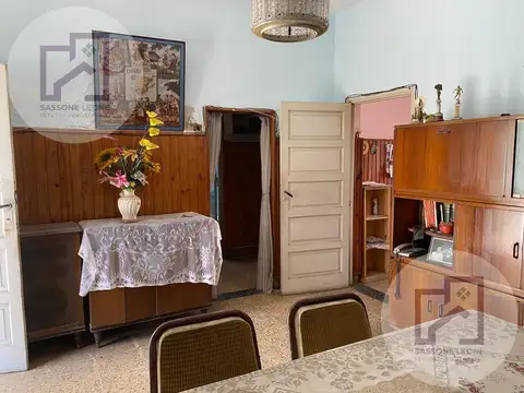 Casa en Venta con 1 cochera