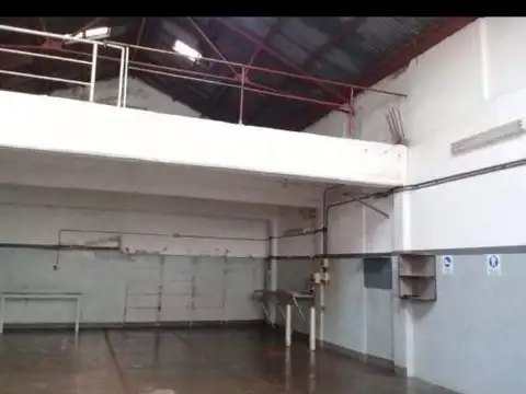 CABALLITO - Galpón comercial