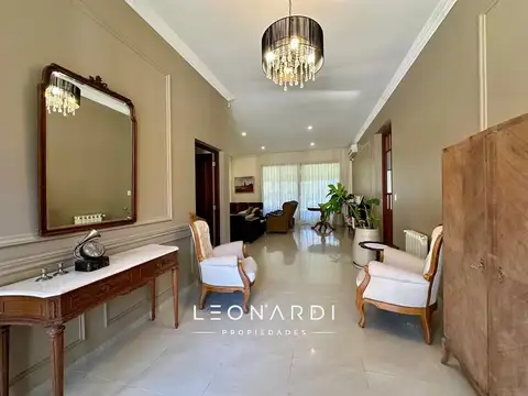 Casa en Venta de 5 dormitorios