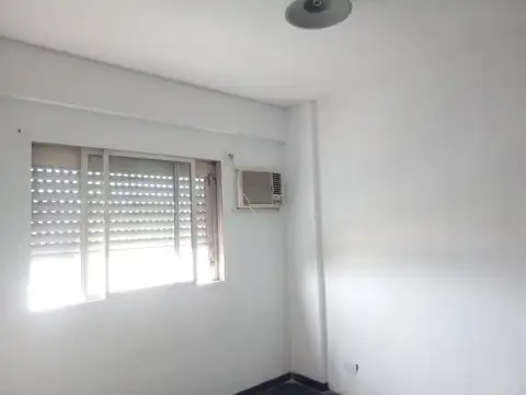 Acasusso 5700, Piso 2