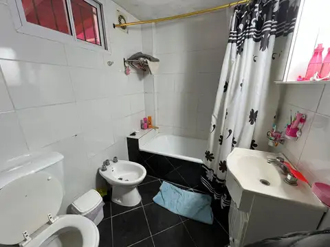Depto Tipo Casa 3 ambientes con 1 baño