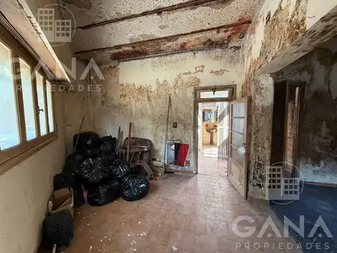 Casa Venta Reciclar Ricchieri 1300 - Lourdes