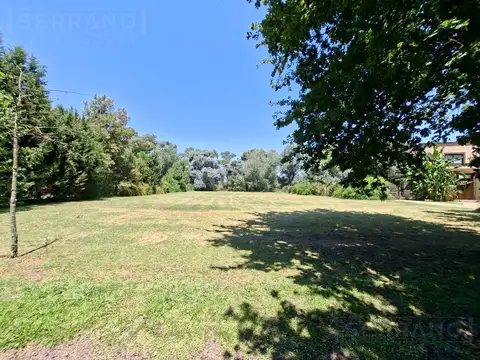Venta Terreno 1950 m2 en San Joaquin, Exaltacion de la Cruz, Acepta vehículo