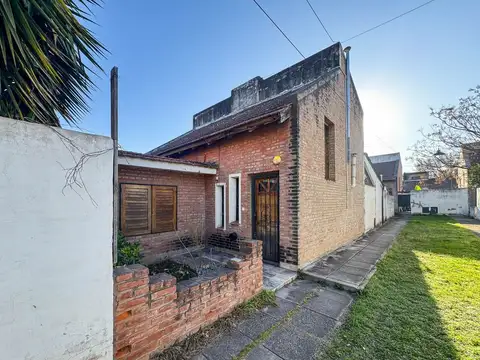 VENTA CASA DUPLEX GRANJA DE FUNES A RECICLAR