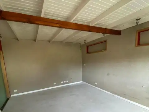 Depto Tipo Casa en Venta con 1 cocheras