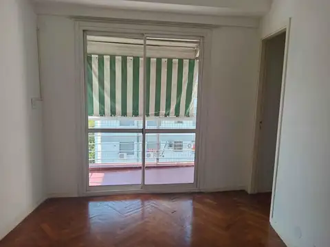 Departamento 2 Ambientes con Balcón al Frente en Balvanera