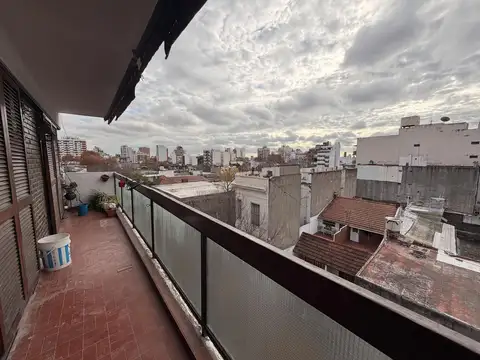 Departamento en Alquiler 4 ambientes, gran vista abierta, balcon corrido