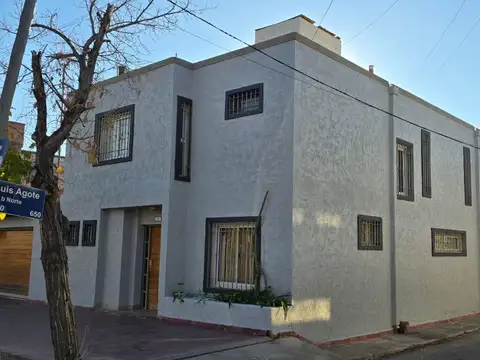 Casa en Venta en Mendoza, Capital