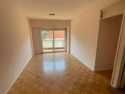 Departamento 3 ambientes con Balcon y Lavadero