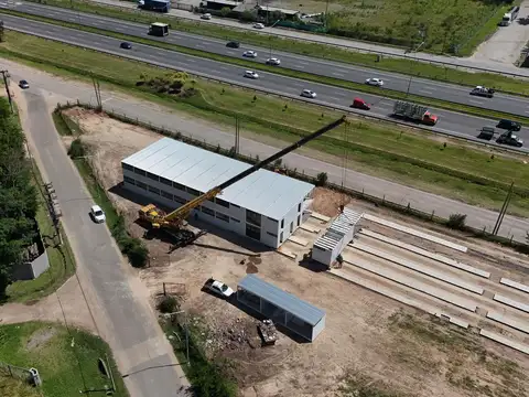 Local en Alquiler en Loma Verde, USD 8.000