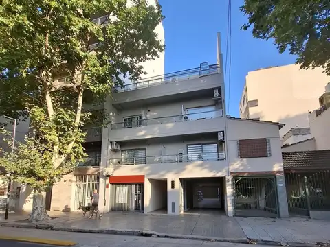 MONOAMBIENTE EN MUY BUENA UBICACION