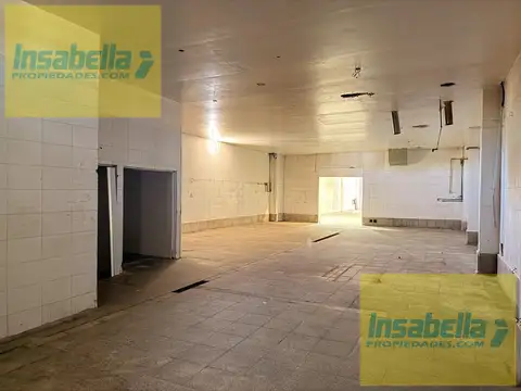 Local en Venta 40 años