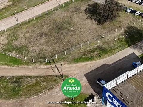 Terreno en Venta 32  mts Fondo