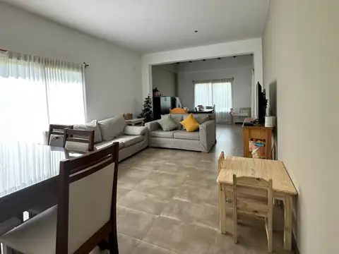 Casa en Alquiler en Castellanos, USD 1.100