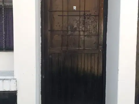 DEPARTAMENTO 2 AMBIENTES PRIMER PISO CON PATIO
