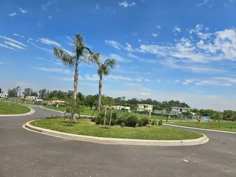 Santa Sofia - Pilar del Este 100
