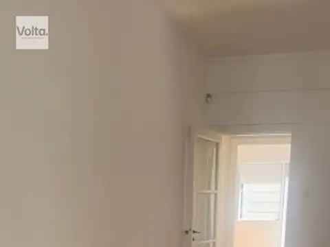 Buenos Aires 833 , Piso 1