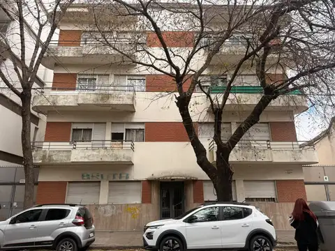 3 e/ 58 y 59 Depto 7