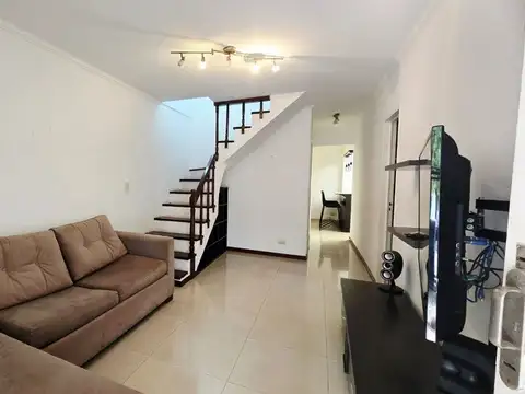 Venta PH 4 ambientes Villa Martelli terraza propia