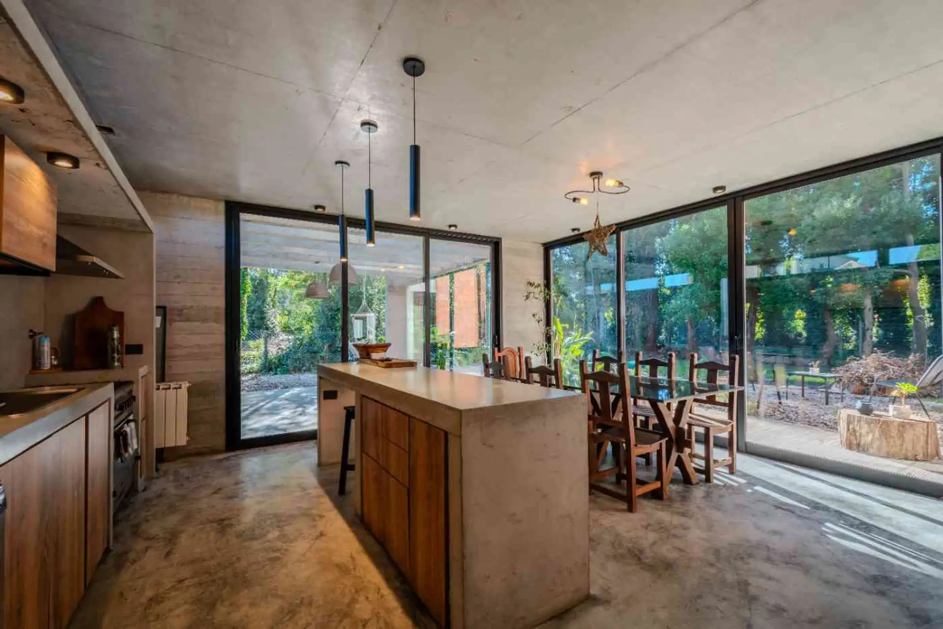 VENTA CASA MODERNA 4 AMB LAS PRUNAS