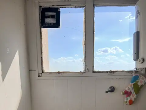 Departamento en Venta en Acassuso Vias  /  Santa Fe, USD 75.000