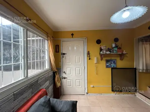 Depto Tipo Casa en Venta de 3 ambientes
